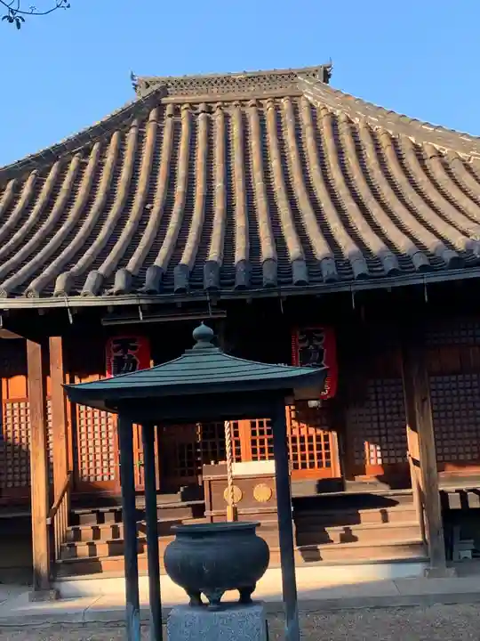 荘嚴浄土寺の本殿・本堂