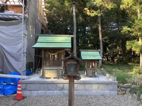 真木倉神社の末社