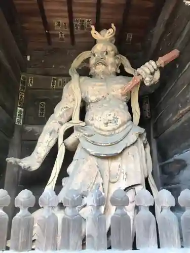 香西寺の像