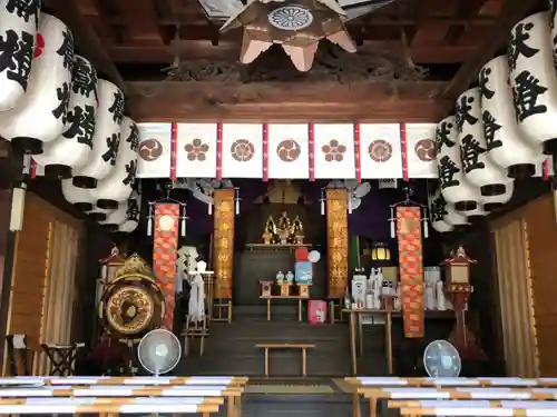 御厨神社の本殿・本堂