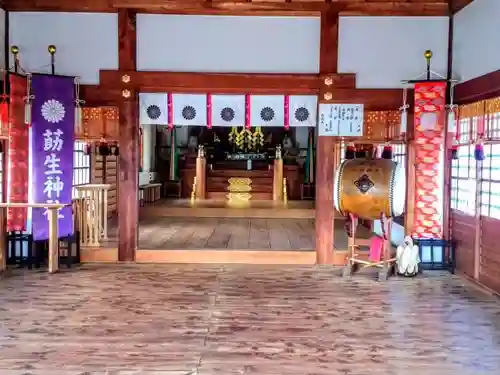 莇生神社の本殿