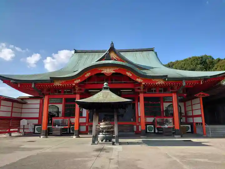 成田山名古屋別院大聖寺(犬山成田山)の本殿・本堂