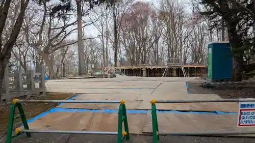 鷹栖神社の庭園