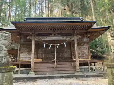 賀蘇山神社の{uncategorized: "未分類", other: "その他", undefined: "問題あり", building: "その他建物", grave: "お墓", sacred_gate: "鳥居", guardian: "狛犬", statue: "像", buddha: "仏像", history: "歴史", nature: "自然", garden: "庭園", animal: "動物", pagoda: "塔", temizu: "手水舎", mountain_gate: "山門・神門", sanctuary: "本殿・本堂", subordinate: "末社・摂社", art: "芸術", scenery: "景色", jizo: "地蔵", ema: "絵馬", goshuin: "御朱印", omikuji: "おみくじ", items: "授与品その他", amulet: "お守り", goshuincho: "御朱印帳", eats: "食事", festival: "お祭り", votive_dance: "神楽", shichigosan: "七五三参", wedding: "結婚式", experience: "体験その他", initially: "初詣", around: "周辺", anti_infection: "感染症対策"}