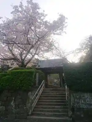 光触寺の山門・神門
