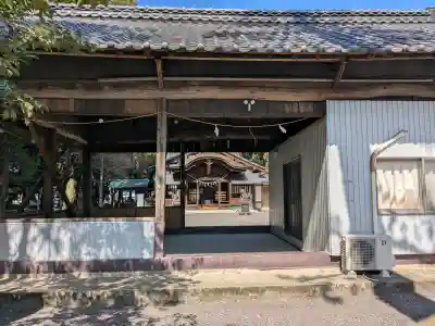 子守神社の{uncategorized: "未分類", other: "その他", undefined: "問題あり", building: "その他建物", grave: "お墓", sacred_gate: "鳥居", guardian: "狛犬", statue: "像", buddha: "仏像", history: "歴史", nature: "自然", garden: "庭園", animal: "動物", pagoda: "塔", temizu: "手水舎", mountain_gate: "山門・神門", sanctuary: "本殿・本堂", subordinate: "末社・摂社", art: "芸術", scenery: "景色", jizo: "地蔵", ema: "絵馬", goshuin: "御朱印", omikuji: "おみくじ", items: "授与品その他", amulet: "お守り", goshuincho: "御朱印帳", eats: "食事", festival: "お祭り", votive_dance: "神楽", shichigosan: "七五三参", wedding: "結婚式", experience: "体験その他", initially: "初詣", around: "周辺", anti_infection: "感染症対策"}