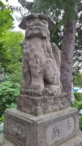 西野神社の狛犬