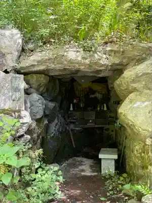 灌頂ヶ滝不動明王(徳島県)