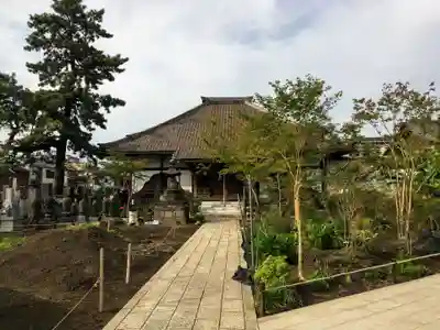 明長寺の本殿・本堂