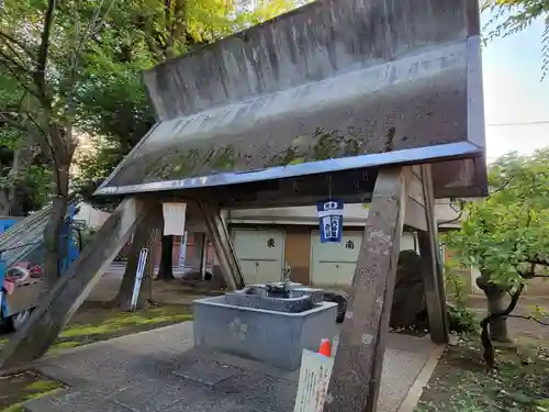 新井天神北野神社の手水舎