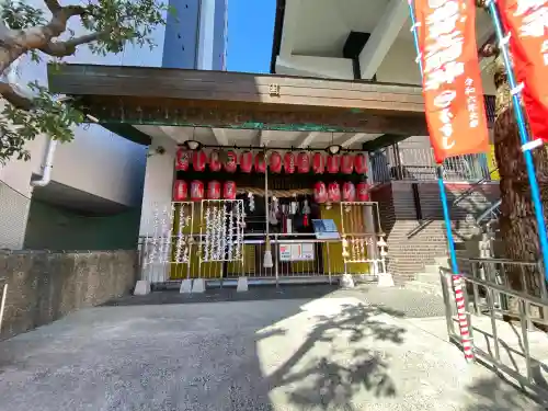 とうかさん圓隆寺の{uncategorized: "未分類", other: "その他", undefined: "問題あり", building: "その他建物", grave: "お墓", sacred_gate: "鳥居", guardian: "狛犬", statue: "像", buddha: "仏像", history: "歴史", nature: "自然", garden: "庭園", animal: "動物", pagoda: "塔", temizu: "手水舎", mountain_gate: "山門・神門", sanctuary: "本殿・本堂", subordinate: "末社・摂社", art: "芸術", scenery: "景色", jizo: "地蔵", ema: "絵馬", goshuin: "御朱印", omikuji: "おみくじ", items: "授与品その他", amulet: "お守り", goshuincho: "御朱印帳", eats: "食事", festival: "お祭り", votive_dance: "神楽", shichigosan: "七五三参", wedding: "結婚式", experience: "体験その他", initially: "初詣", around: "周辺", anti_infection: "感染症対策"}