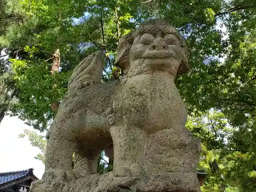 多太神社の狛犬