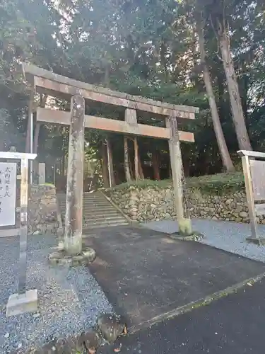 草薙神社の鳥居