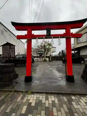 神田宮の{uncategorized: "未分類", other: "その他", undefined: "問題あり", building: "その他建物", grave: "お墓", sacred_gate: "鳥居", guardian: "狛犬", statue: "像", buddha: "仏像", history: "歴史", nature: "自然", garden: "庭園", animal: "動物", pagoda: "塔", temizu: "手水舎", mountain_gate: "山門・神門", sanctuary: "本殿・本堂", subordinate: "末社・摂社", art: "芸術", scenery: "景色", jizo: "地蔵", ema: "絵馬", goshuin: "御朱印", omikuji: "おみくじ", items: "授与品その他", amulet: "お守り", goshuincho: "御朱印帳", eats: "食事", festival: "お祭り", votive_dance: "神楽", shichigosan: "七五三参", wedding: "結婚式", experience: "体験その他", initially: "初詣", around: "周辺", anti_infection: "感染症対策"}