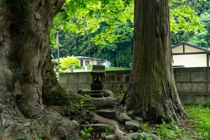 諏訪大社上社前宮(長野県)