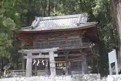 武田八幡宮の山門