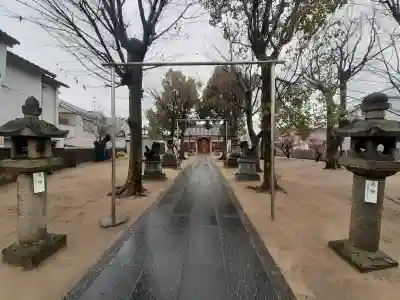 志貴縣主神社の{uncategorized: "未分類", other: "その他", undefined: "問題あり", building: "その他建物", grave: "お墓", sacred_gate: "鳥居", guardian: "狛犬", statue: "像", buddha: "仏像", history: "歴史", nature: "自然", garden: "庭園", animal: "動物", pagoda: "塔", temizu: "手水舎", mountain_gate: "山門・神門", sanctuary: "本殿・本堂", subordinate: "末社・摂社", art: "芸術", scenery: "景色", jizo: "地蔵", ema: "絵馬", goshuin: "御朱印", omikuji: "おみくじ", items: "授与品その他", amulet: "お守り", goshuincho: "御朱印帳", eats: "食事", festival: "お祭り", votive_dance: "神楽", shichigosan: "七五三参", wedding: "結婚式", experience: "体験その他", initially: "初詣", around: "周辺", anti_infection: "感染症対策"}