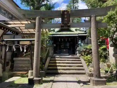寄木神社の鳥居
