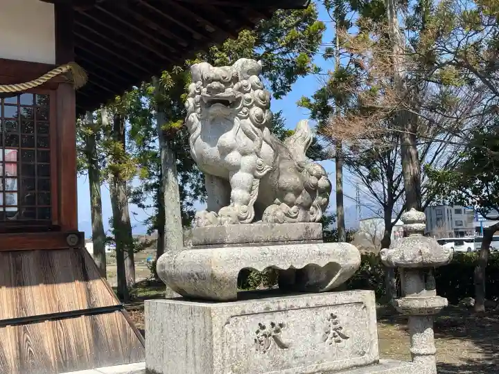 下多良神社の{uncategorized: "未分類", other: "その他", undefined: "問題あり", building: "その他建物", grave: "お墓", sacred_gate: "鳥居", guardian: "狛犬", statue: "像", buddha: "仏像", history: "歴史", nature: "自然", garden: "庭園", animal: "動物", pagoda: "塔", temizu: "手水舎", mountain_gate: "山門・神門", sanctuary: "本殿・本堂", subordinate: "末社・摂社", art: "芸術", scenery: "景色", jizo: "地蔵", ema: "絵馬", goshuin: "御朱印", omikuji: "おみくじ", items: "授与品その他", amulet: "お守り", goshuincho: "御朱印帳", eats: "食事", festival: "お祭り", votive_dance: "神楽", shichigosan: "七五三参", wedding: "結婚式", experience: "体験その他", initially: "初詣", around: "周辺", anti_infection: "感染症対策"}