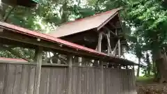 酒門神社の建物その他