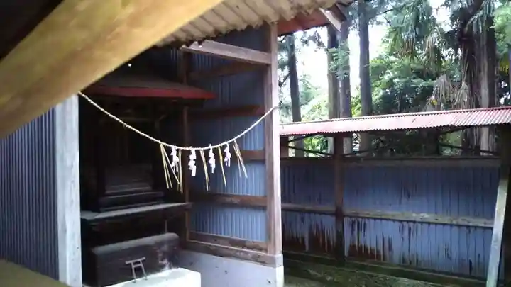 高田神社の本殿・本堂