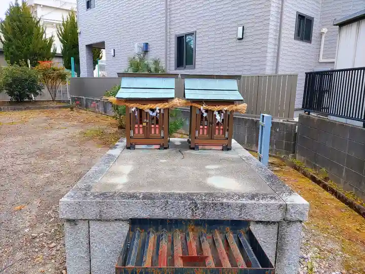 直会神社の末社・摂社