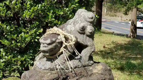 愛宕八坂神社の狛犬