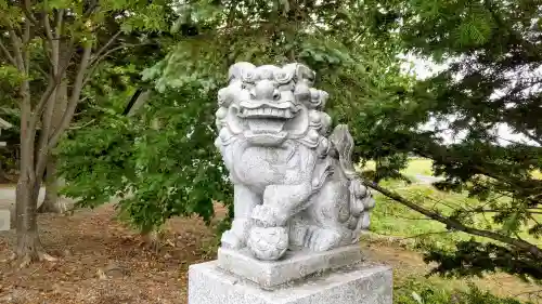 中士別神社の狛犬