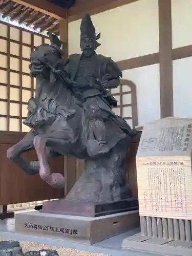 龍福寺の像