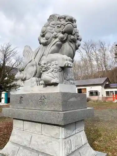 余市神社の狛犬