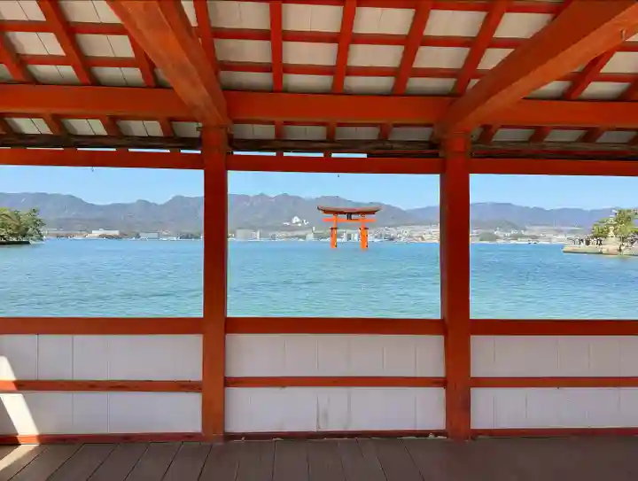 厳島神社(広島県)