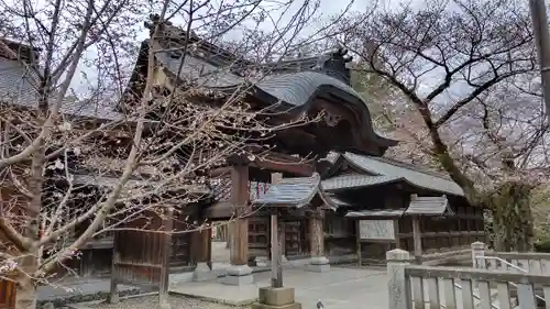 宇都宮二荒山神社の本殿・本堂