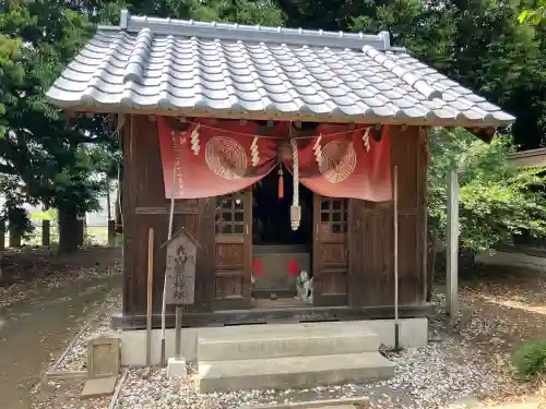 鶴峯八幡宮の{uncategorized: "未分類", other: "その他", undefined: "問題あり", building: "その他建物", grave: "お墓", sacred_gate: "鳥居", guardian: "狛犬", statue: "像", buddha: "仏像", history: "歴史", nature: "自然", garden: "庭園", animal: "動物", pagoda: "塔", temizu: "手水舎", mountain_gate: "山門・神門", sanctuary: "本殿・本堂", subordinate: "末社・摂社", art: "芸術", scenery: "景色", jizo: "地蔵", ema: "絵馬", goshuin: "御朱印", omikuji: "おみくじ", items: "授与品その他", amulet: "お守り", goshuincho: "御朱印帳", eats: "食事", festival: "お祭り", votive_dance: "神楽", shichigosan: "七五三参", wedding: "結婚式", experience: "体験その他", initially: "初詣", around: "周辺", anti_infection: "感染症対策"}