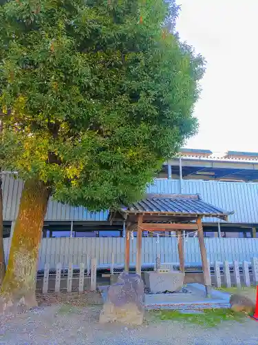 深田山神社の手水舎