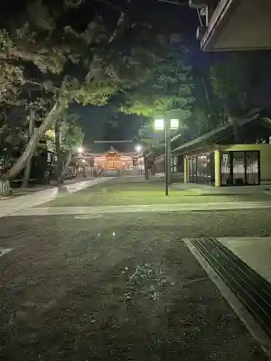 茨木神社の{uncategorized: "未分類", other: "その他", undefined: "問題あり", building: "その他建物", grave: "お墓", sacred_gate: "鳥居", guardian: "狛犬", statue: "像", buddha: "仏像", history: "歴史", nature: "自然", garden: "庭園", animal: "動物", pagoda: "塔", temizu: "手水舎", mountain_gate: "山門・神門", sanctuary: "本殿・本堂", subordinate: "末社・摂社", art: "芸術", scenery: "景色", jizo: "地蔵", ema: "絵馬", goshuin: "御朱印", omikuji: "おみくじ", items: "授与品その他", amulet: "お守り", goshuincho: "御朱印帳", eats: "食事", festival: "お祭り", votive_dance: "神楽", shichigosan: "七五三参", wedding: "結婚式", experience: "体験その他", initially: "初詣", around: "周辺", anti_infection: "感染症対策"}