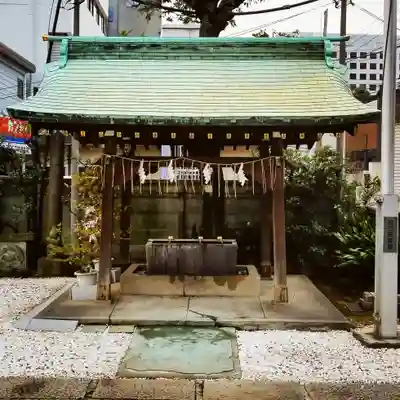 幸稲荷神社の手水舎