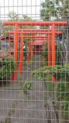 稲荷神社の鳥居