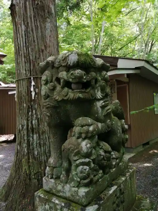 隠津島神社の狛犬