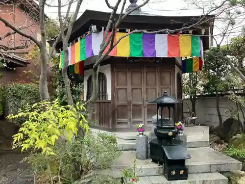 西光寺の{uncategorized: "未分類", other: "その他", undefined: "問題あり", building: "その他建物", grave: "お墓", sacred_gate: "鳥居", guardian: "狛犬", statue: "像", buddha: "仏像", history: "歴史", nature: "自然", garden: "庭園", animal: "動物", pagoda: "塔", temizu: "手水舎", mountain_gate: "山門・神門", sanctuary: "本殿・本堂", subordinate: "末社・摂社", art: "芸術", scenery: "景色", jizo: "地蔵", ema: "絵馬", goshuin: "御朱印", omikuji: "おみくじ", items: "授与品その他", amulet: "お守り", goshuincho: "御朱印帳", eats: "食事", festival: "お祭り", votive_dance: "神楽", shichigosan: "七五三参", wedding: "結婚式", experience: "体験その他", initially: "初詣", around: "周辺", anti_infection: "感染症対策"}