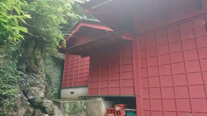 白髭神社の本殿・本堂