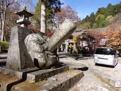 古峯神社の像
