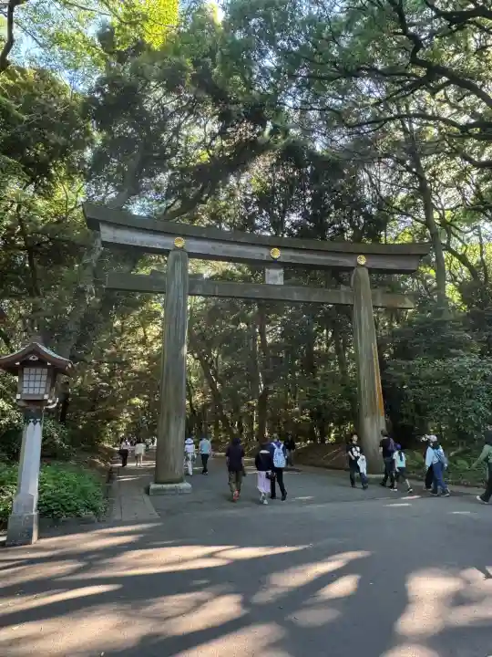 明治神宮の{uncategorized: "未分類", other: "その他", undefined: "問題あり", building: "その他建物", grave: "お墓", sacred_gate: "鳥居", guardian: "狛犬", statue: "像", buddha: "仏像", history: "歴史", nature: "自然", garden: "庭園", animal: "動物", pagoda: "塔", temizu: "手水舎", mountain_gate: "山門・神門", sanctuary: "本殿・本堂", subordinate: "末社・摂社", art: "芸術", scenery: "景色", jizo: "地蔵", ema: "絵馬", goshuin: "御朱印", omikuji: "おみくじ", items: "授与品その他", amulet: "お守り", goshuincho: "御朱印帳", eats: "食事", festival: "お祭り", votive_dance: "神楽", shichigosan: "七五三参", wedding: "結婚式", experience: "体験その他", initially: "初詣", around: "周辺", anti_infection: "感染症対策"}