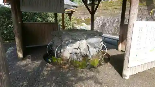 泉神社の建物その他