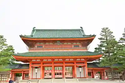 平安神宮の山門・神門