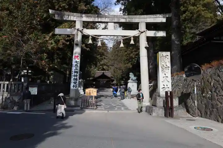 諏訪大社下社春宮(長野県)