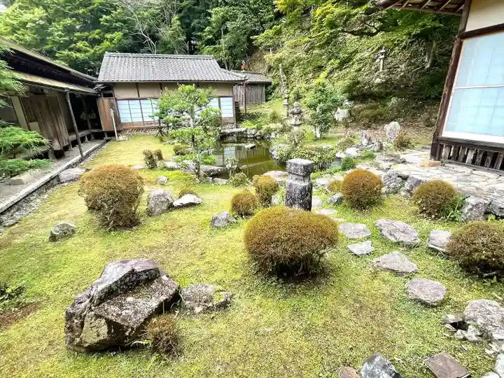 西教寺(滋賀県)