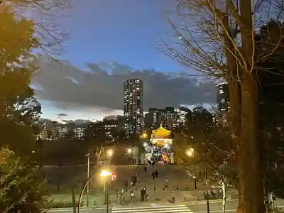 寛永寺不忍池弁天堂の初詣