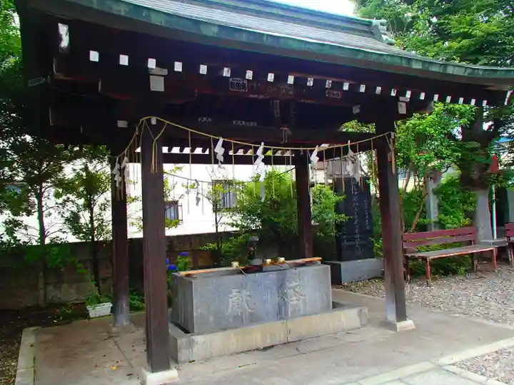 八雲神社の手水舎