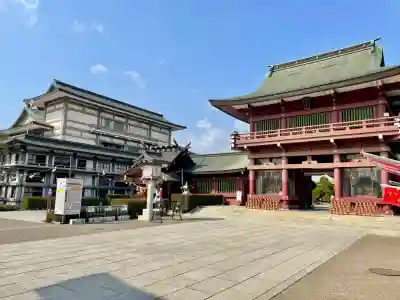 笠間稲荷神社の{uncategorized: "未分類", other: "その他", undefined: "問題あり", building: "その他建物", grave: "お墓", sacred_gate: "鳥居", guardian: "狛犬", statue: "像", buddha: "仏像", history: "歴史", nature: "自然", garden: "庭園", animal: "動物", pagoda: "塔", temizu: "手水舎", mountain_gate: "山門・神門", sanctuary: "本殿・本堂", subordinate: "末社・摂社", art: "芸術", scenery: "景色", jizo: "地蔵", ema: "絵馬", goshuin: "御朱印", omikuji: "おみくじ", items: "授与品その他", amulet: "お守り", goshuincho: "御朱印帳", eats: "食事", festival: "お祭り", votive_dance: "神楽", shichigosan: "七五三参", wedding: "結婚式", experience: "体験その他", initially: "初詣", around: "周辺", anti_infection: "感染症対策"}
