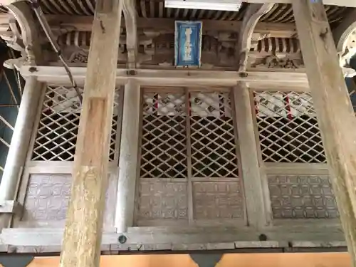 曽尾神社の本殿・本堂